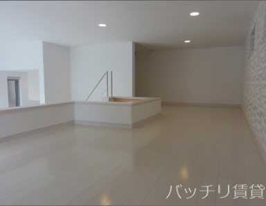 収納　写真は同タイプの別室参考写真になります。