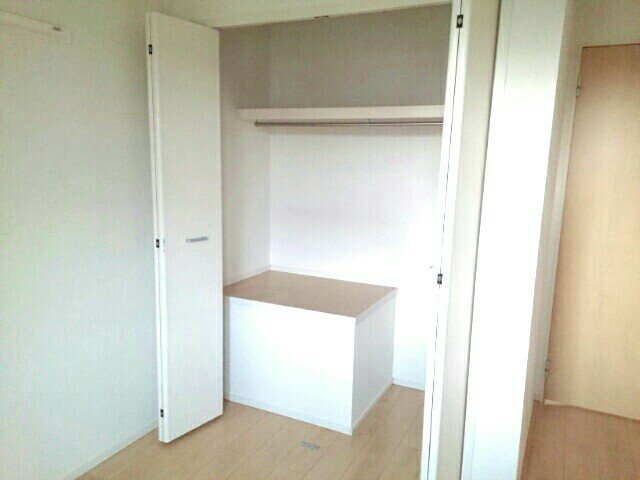 収納　たっぷりとした収納スペースです