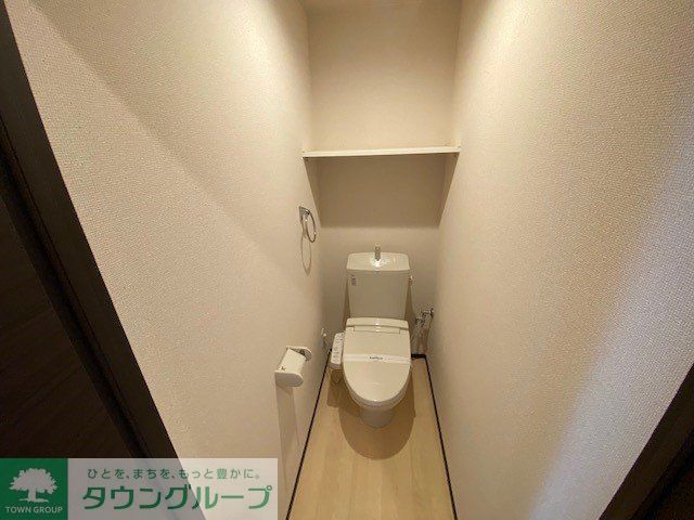 トイレ　温水便座付き
