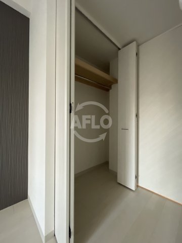 収納　AFFLUENCE難波　クローゼット