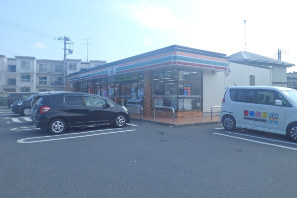 コンビニ　セブンイレブン常陸太田宮本店（コンビニ）まで430m