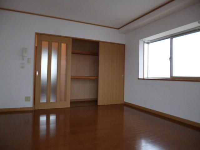 その他部屋・スペース　★各部屋にクローゼットが付いています★
