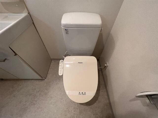 トイレ　トイレもきれいです
