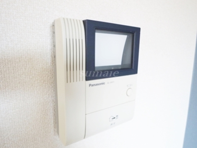 セキュリティ　モニター付きインターホン完備です☆