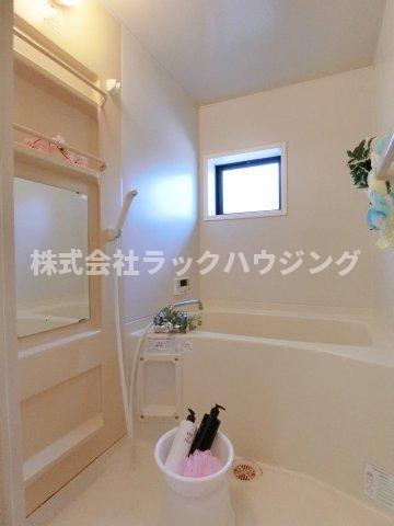バス・シャワールーム　【お部屋探しはラックハウジングにお問合せ下さいませ】