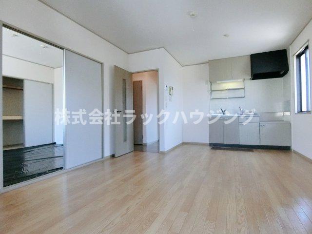 居室・リビング　【お部屋探しはラックハウジングにお問合せ下さいませ】