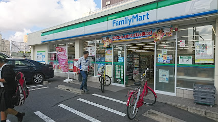 コンビニ　ファミリーマート 吹上駅北店（コンビニ）まで100m