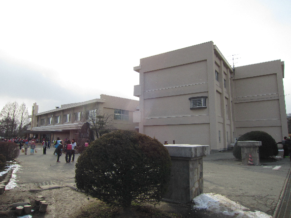 小学校　高森町立高森南小学校（小学校）まで2183m