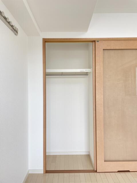 収納　?