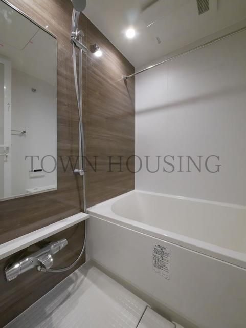 バス・シャワールーム　※写真は同タイプ住戸です。
