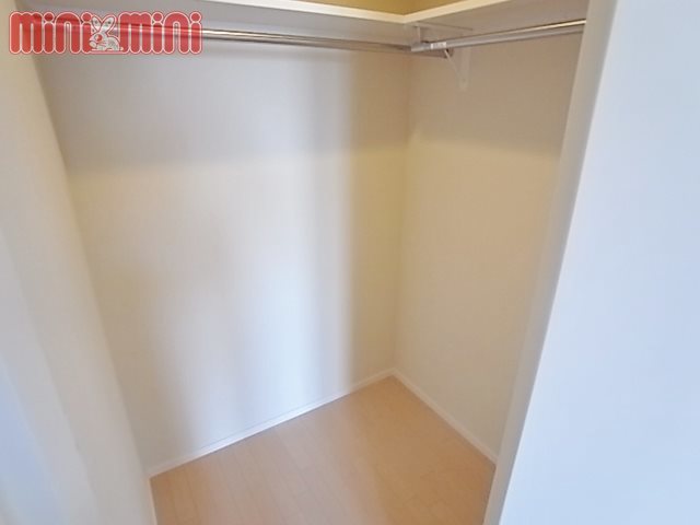 収納　たくさん収納ができるウォークインクローゼット
