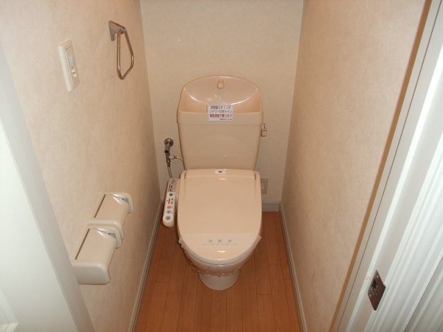 トイレ　トイレ