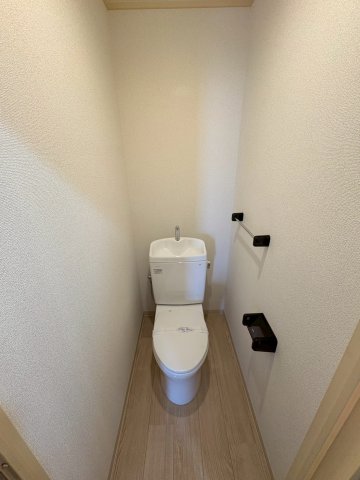 メゾン・エルナードのトイレ写真
