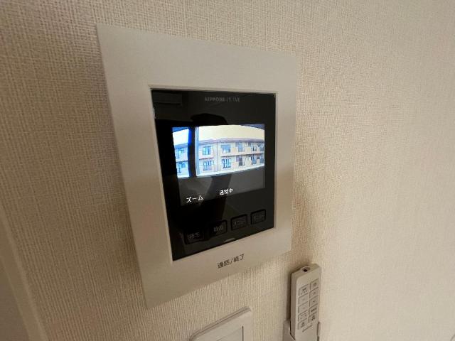 セキュリティ　カメラ付インターホン（イメージ）