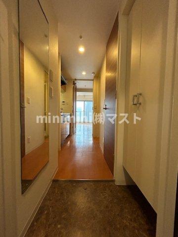 玄関　※建物内別間取参考写真