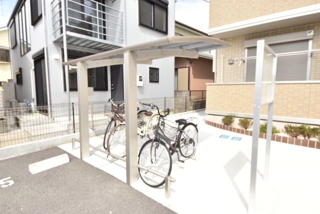その他共有部分　★敷地内に屋根付きの駐輪場がございます★