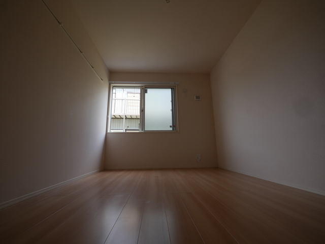 その他部屋・スペース　★窓の大きい明るいお部屋です★