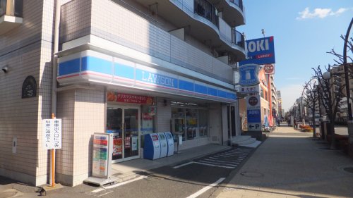 コンビニ　ファミリーマート 多摩一ノ宮店（コンビニ）まで394m