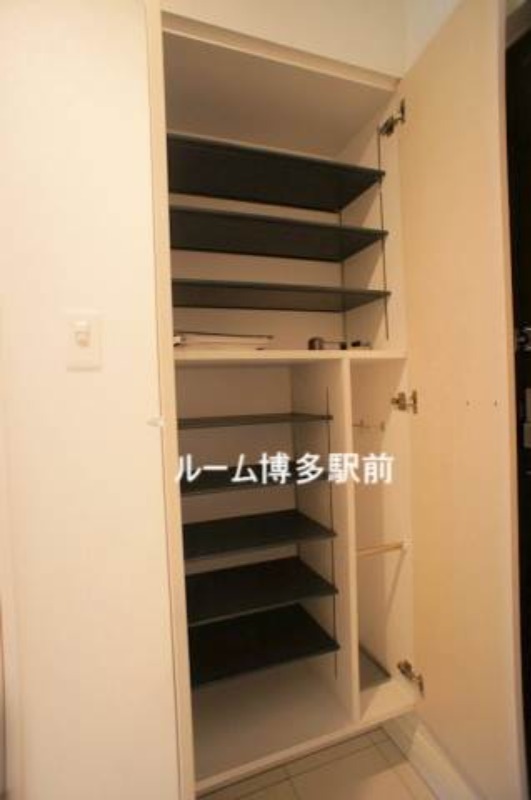玄関　別号室イメージ