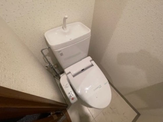 トイレ　※別部屋の写真です