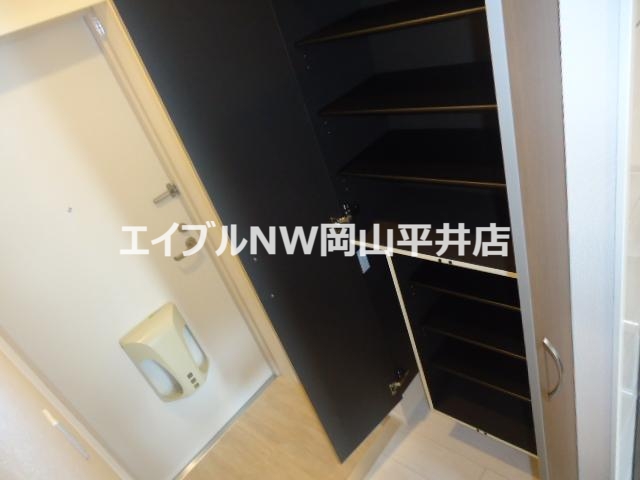収納　下駄箱
