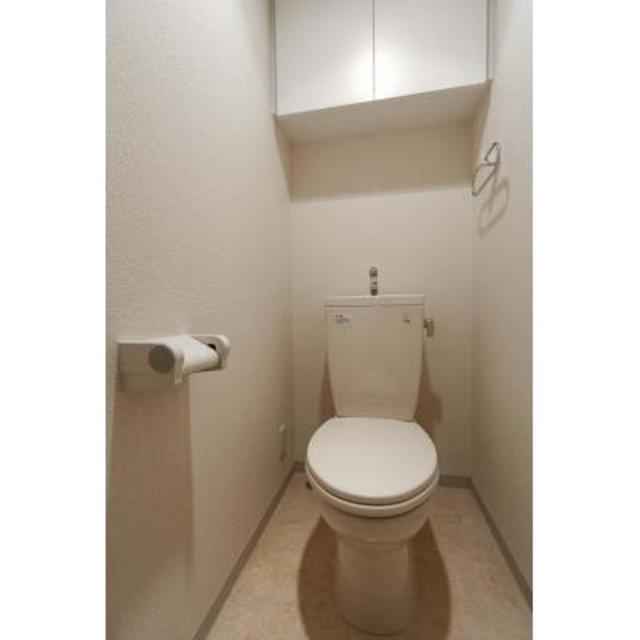 トイレ　※写真は同タイプ住戸です。