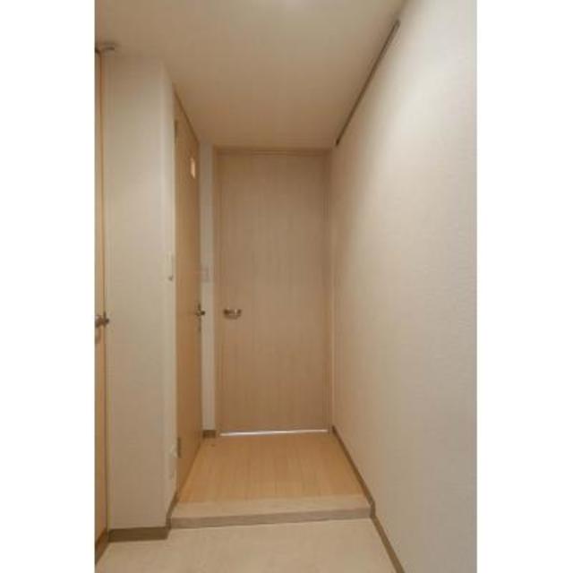 玄関　※写真は同タイプ住戸です。