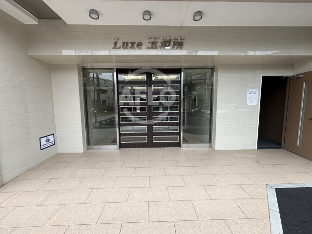 エントランス　Luxe玉造南　エントランス