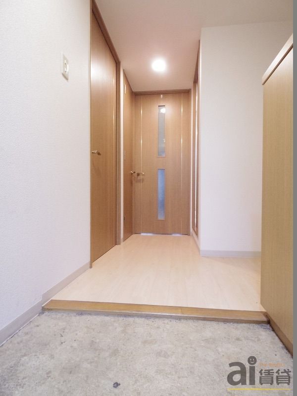 玄関　※写真同仕様※