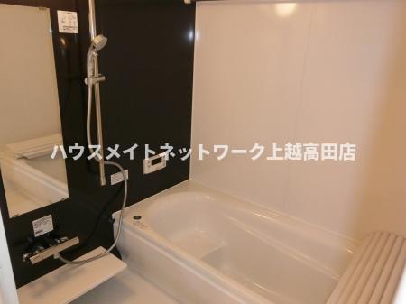 バス・シャワールーム　浴室