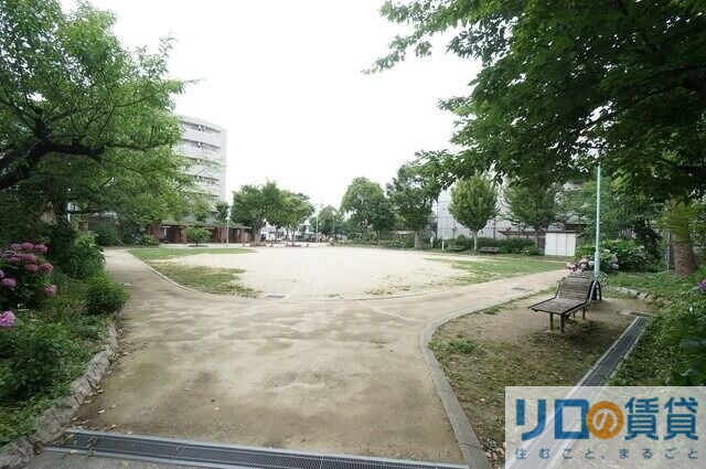 公園　西淡路公園（公園）まで371m