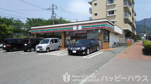 コンビニ　セブンイレブン須恵レインボーロード（コンビニ）まで1593m