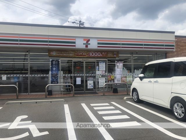 コンビニ　セブンイレブン（コンビニ）まで414m