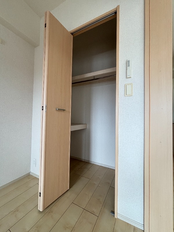 収納　９０６号室　写真