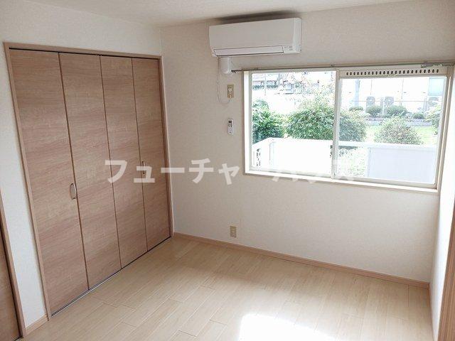 その他部屋・スペース　明るい色調の室内です