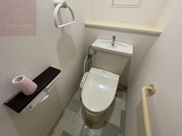 トイレ　ゆったりとした空間のトイレです