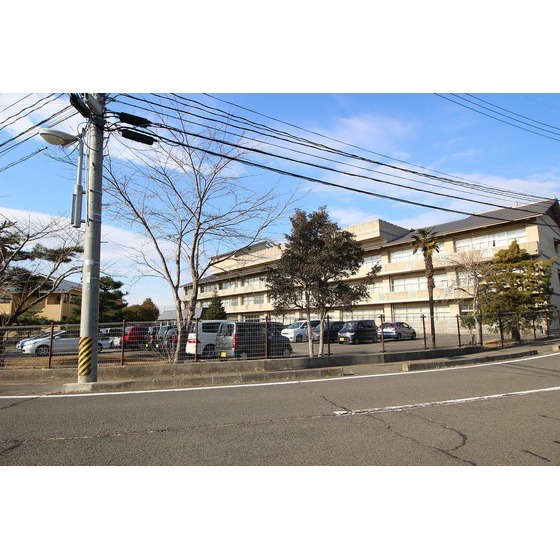 中学校　多賀城市立高崎中学校（中学校）まで1571m