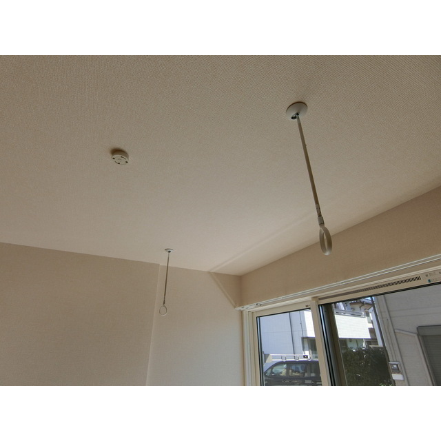 その他設備　便利な室内物干し☆※現況優先。