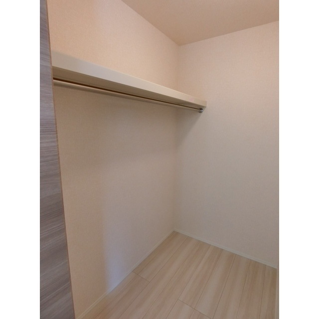 収納　ウォークインクローゼット☆※現況優先。
