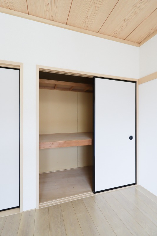 収納　図面と現状に相違がある場合には現状を優先