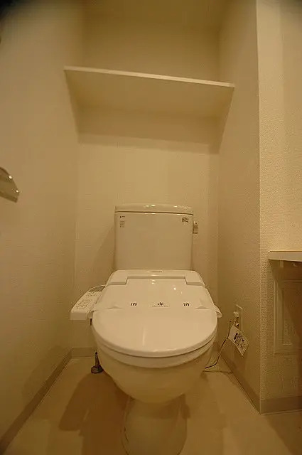 トイレ　※同物件参考写真