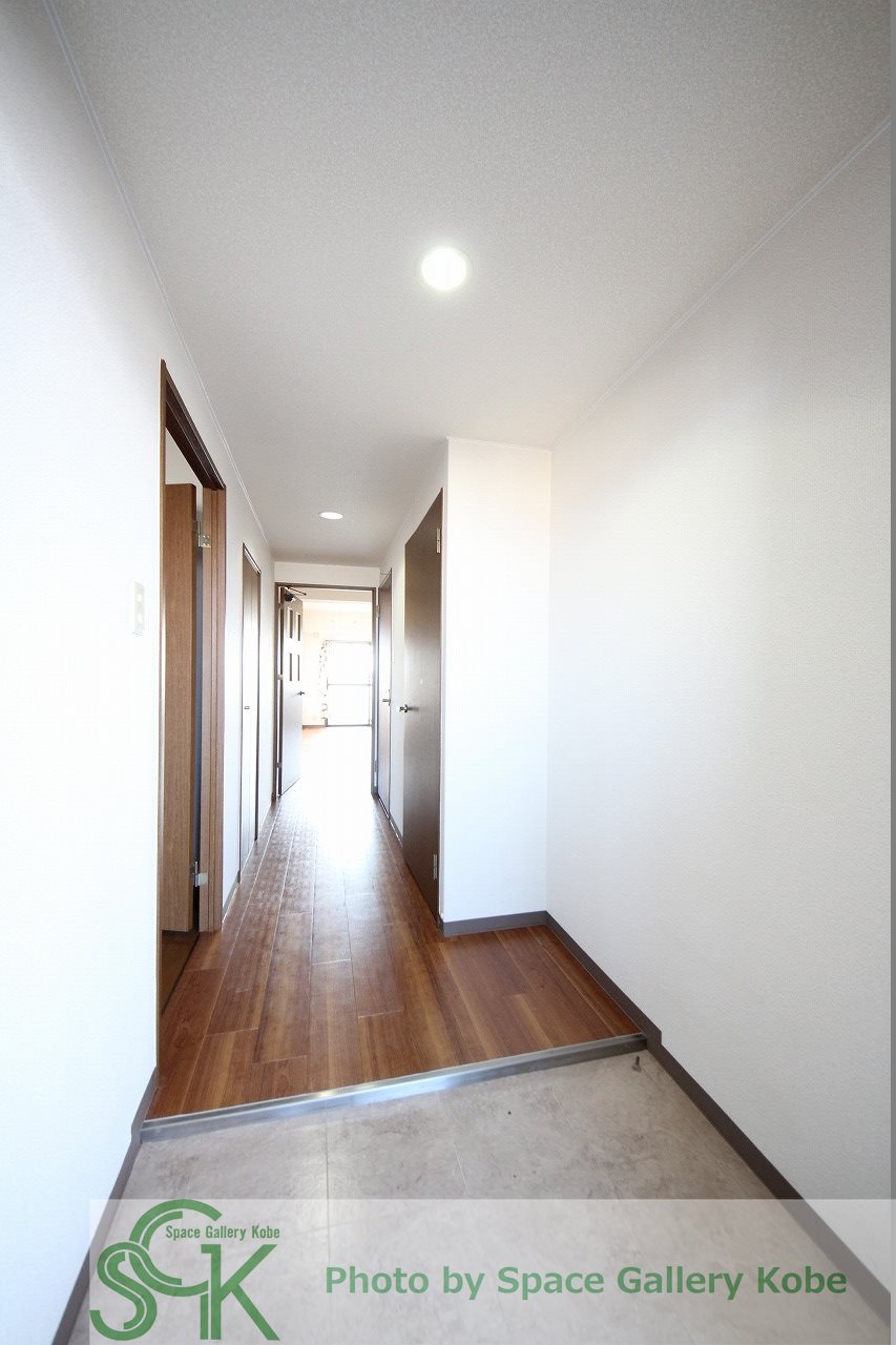 玄関　※お部屋により仕様が異なる場合があります※