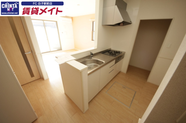 キッチン　別部屋同型タイプ