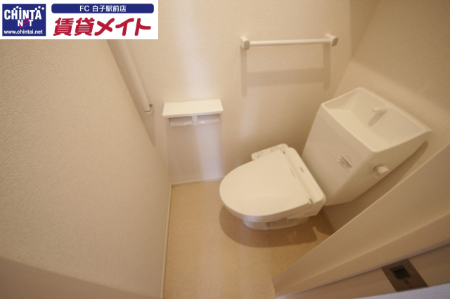 トイレ　別部屋同型タイプ