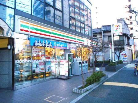 コンビニ　セブンイレブン 荒川5丁目店（コンビニ）まで262m