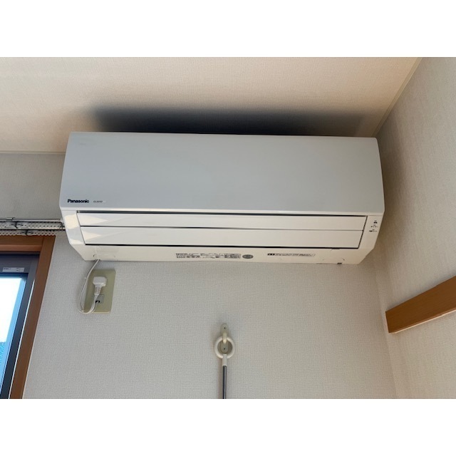 その他設備　エアコン（Ｐａｎａｓｏｎｉｃ　ＣＳ－２５７ＣＦ）