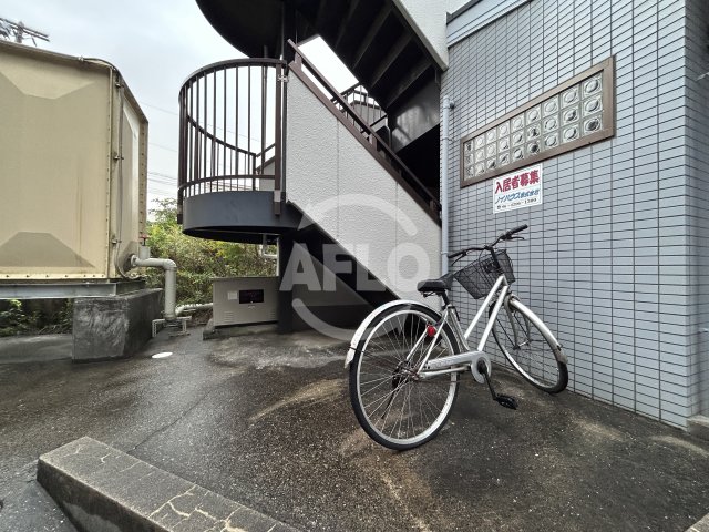 その他共有部分　メルマン酒井　自転車