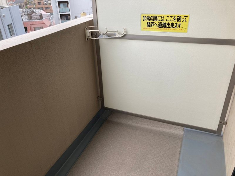 バルコニー