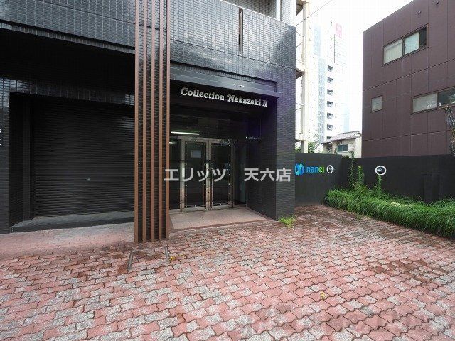 庭　エントランス