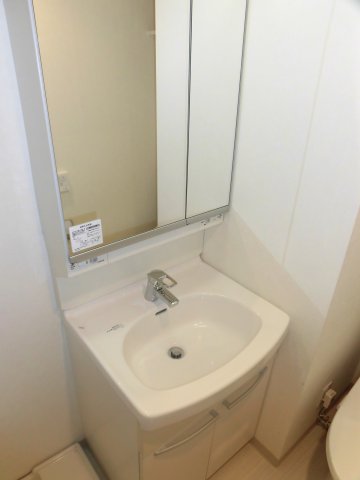 洗面設備　※別室参考写真・反転タイプ